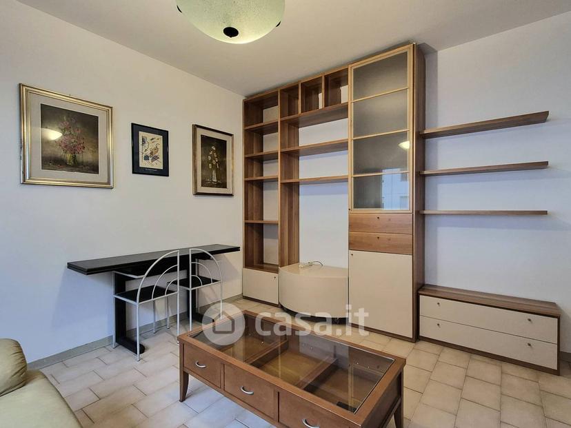 Bilocale in Via Vasco Zappaterra 36 — foto 12 di 40
