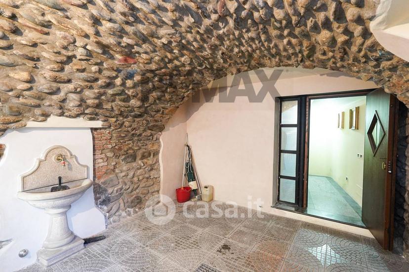 Appartamento in Via Italia 12 — foto 3 di 54