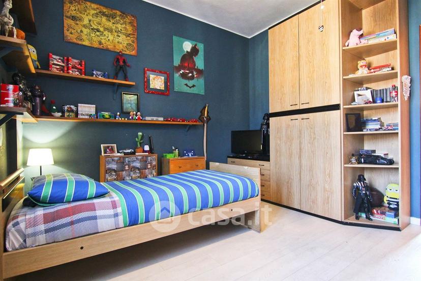Villa in Via Alessandro Tadino 3 — foto 31 di 52