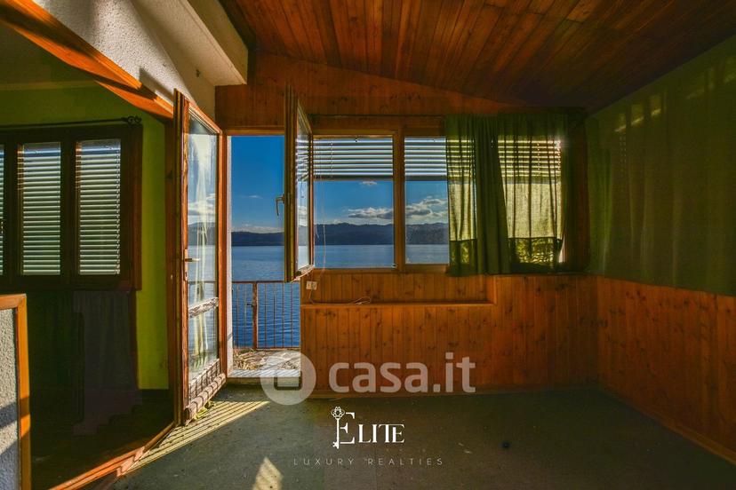 Villa in Via Novara 21 — foto 66 di 69