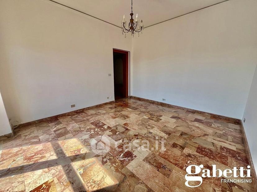 Trilocale in Via Alessandro Lamarmora 19 — foto 8 di 19