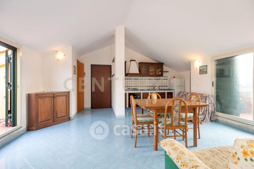 Quadrilocale in Via Spiaggia 39 — foto 33 di 106