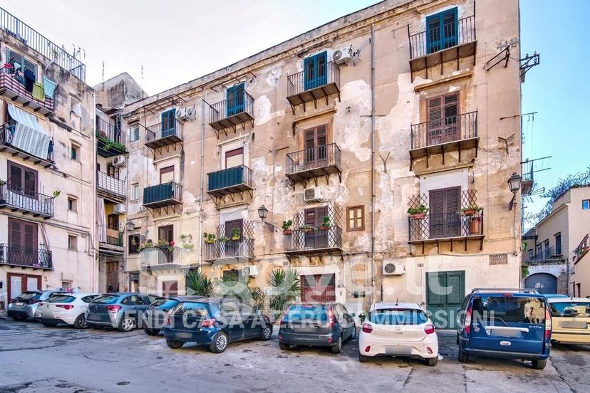 Quadrilocale in Piazzetta Sant'Agata alla Guilla 7 — foto 39 di 40