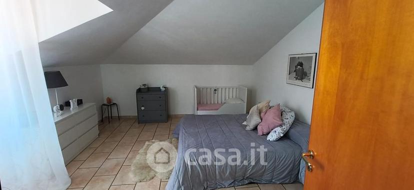 Trilocale in Via Arturo Adinolfi 2 — foto 6 di 13