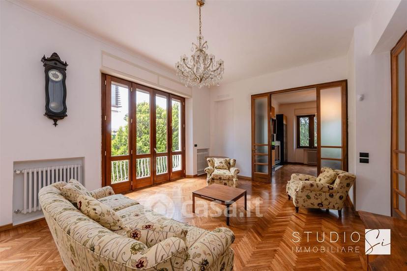 Villa in Viale Libertà — foto 46 di 48