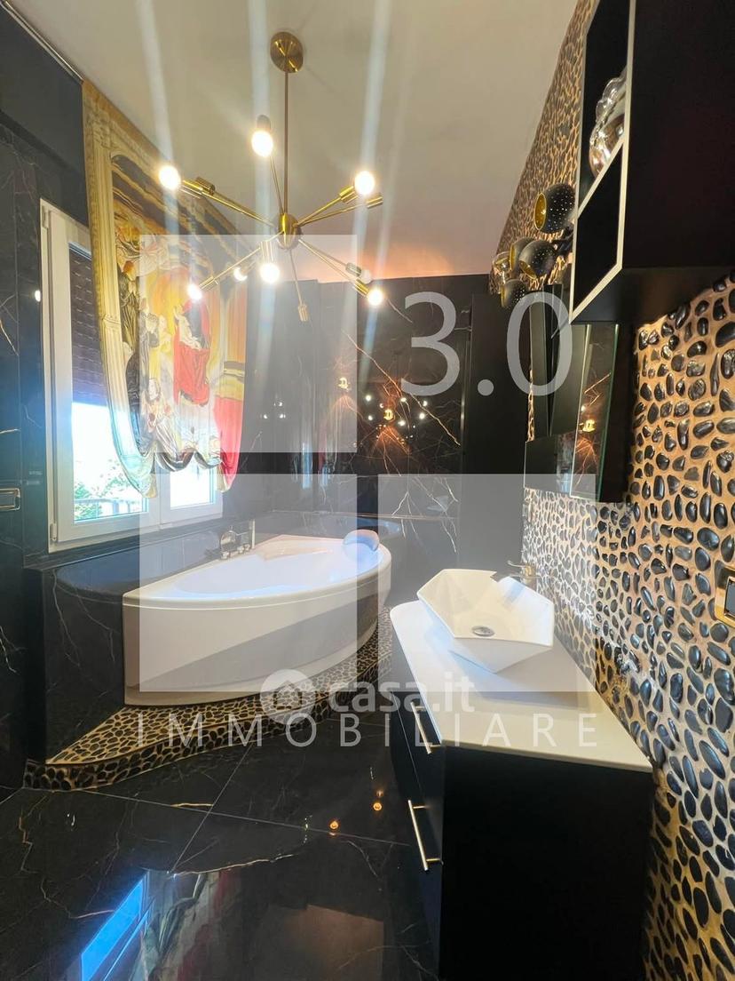 Appartamento in Viale Orleans 4 — foto 25 di 38