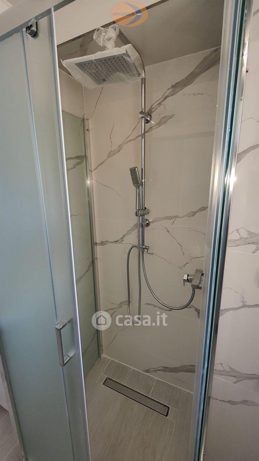 Bilocale in Via Luigi Bocconi 15 — foto 32 di 32