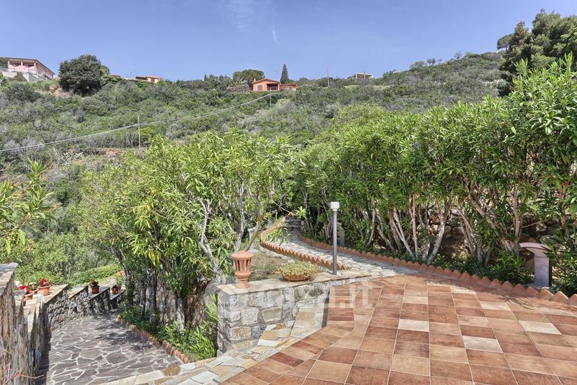 Villa in Morcone — foto 7 di 42