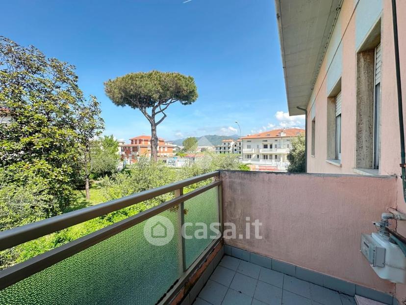 Trilocale in Via delle Pinete 50 — foto 4 di 33