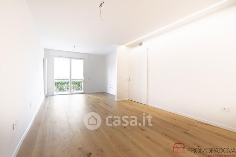 Appartamento in Via Rimini — foto 32 di 35