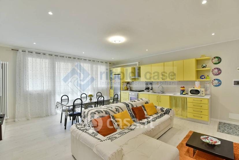 Villa in Via Lombardia — foto 35 di 36