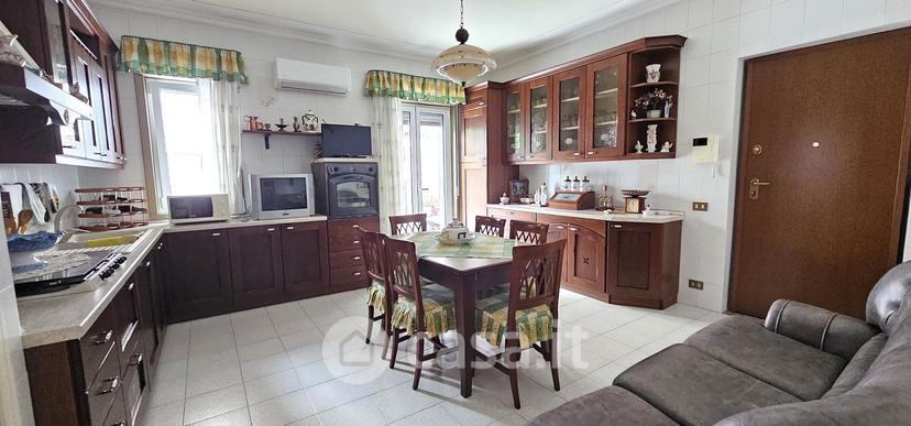 Quadrilocale in Viale Duca degli Abruzzi 14 — foto 13 di 31