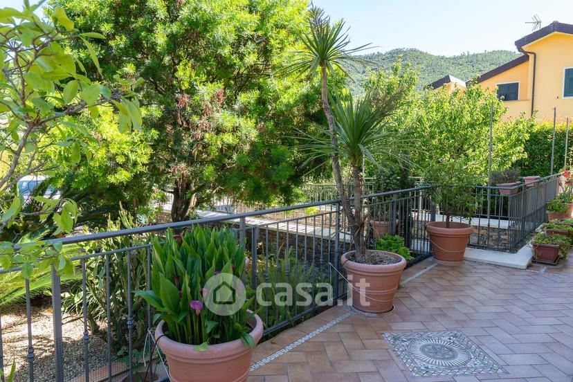Villa in Via Edmondo de Amicis — foto 28 di 36