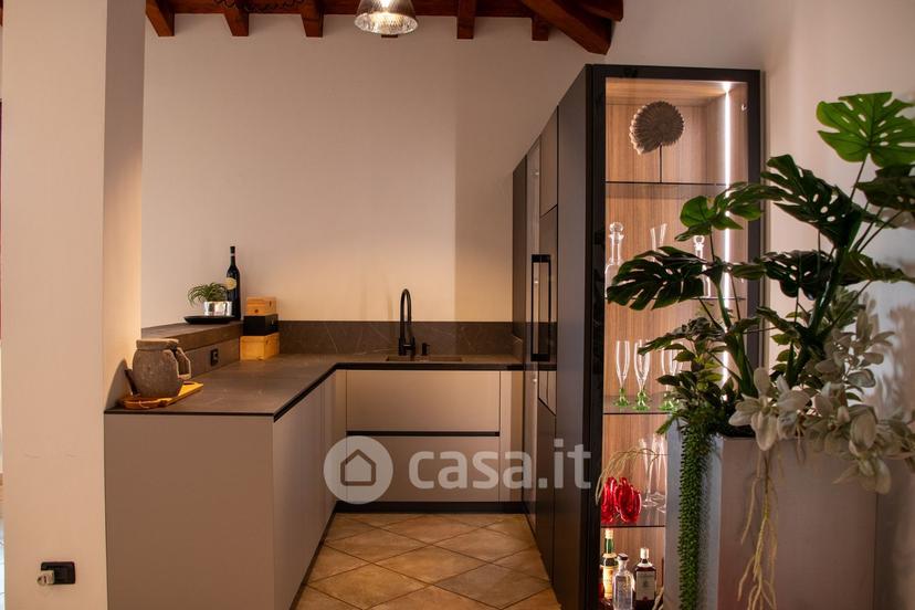 Villa in Via Torino — foto 6 di 40