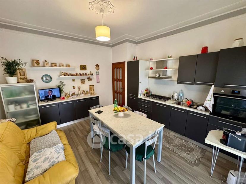 Villa in Via Eugenio Baroni 1 — foto 31 di 33