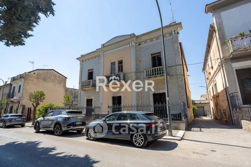Quadrilocale in Piazza Caduti 8 — foto 16 di 27