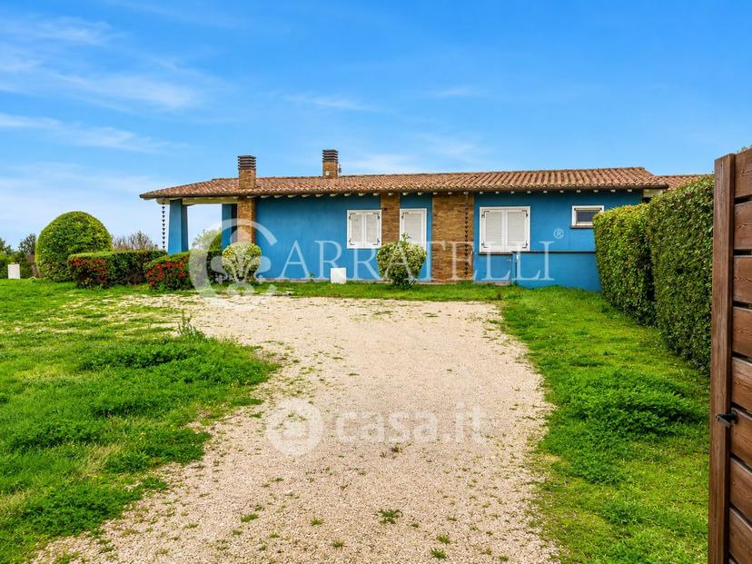 Villa in Strada del Tirreno — foto 9 di 29