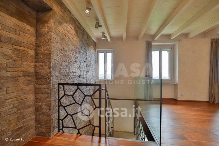 Villa in Via Belvedere 37 — foto 21 di 95