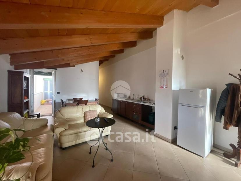 Trilocale in Via Martiri della Liberazione 65