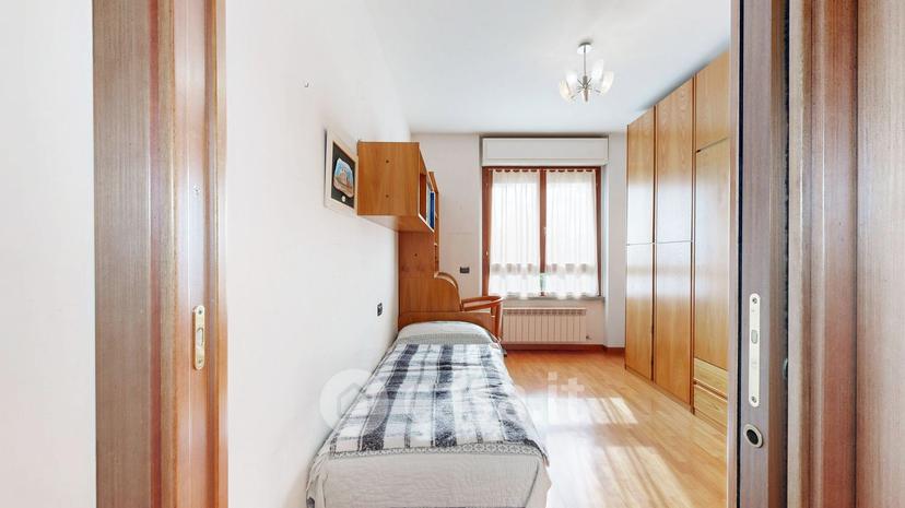 Trilocale in Via San Rocco 3 — foto 18 di 65