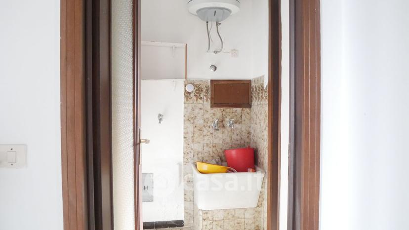 Trilocale in Via Taverna Campanile 70 — foto 34 di 38