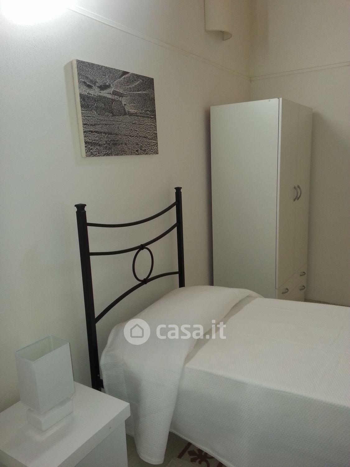 Stanza in Via del Risorgimento 108