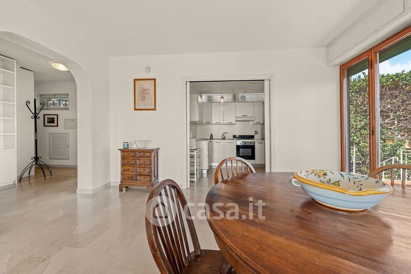 Villa in Via del Glicine 2 — foto 27 di 41