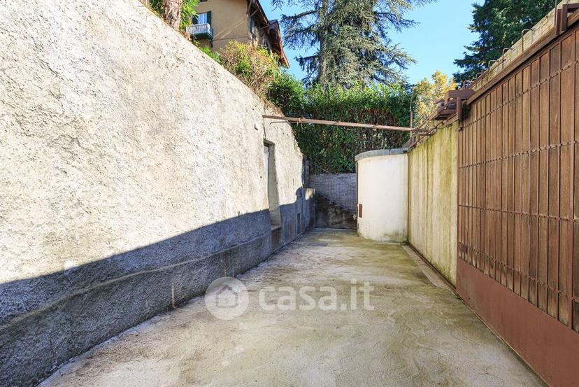 Villa in Via Angelo Cantoni 12 — foto 23 di 53