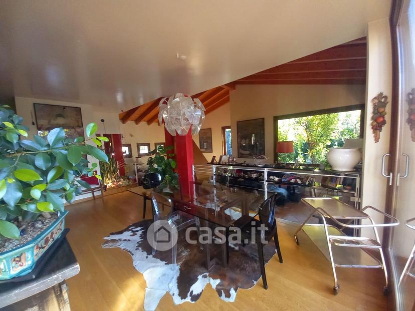 Villa in Via Papa Giovanni Paolo II 15 — foto 19 di 104