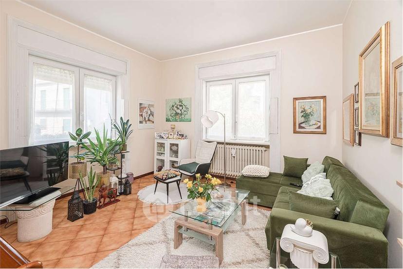 Villa in Via IV Novembre 16 — foto 12 di 23