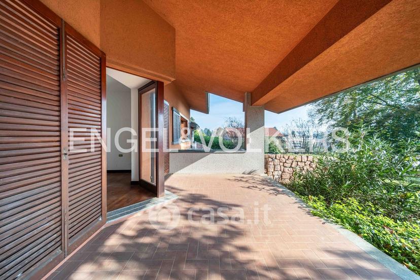 Villa in Via Alfredo Oriani — foto 18 di 31