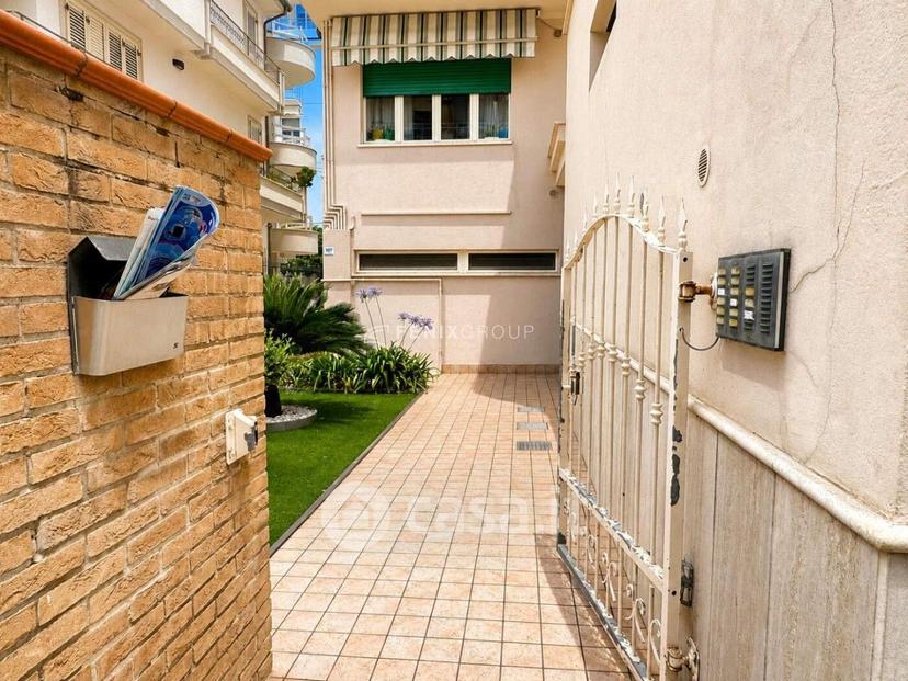 Trilocale in Via Alessandro Volta 109 — foto 22 di 41