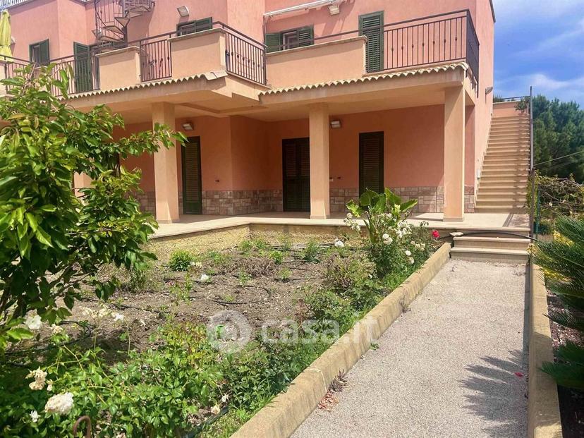 Trilocale in Viale delle Madonie 32 — foto 5 di 24