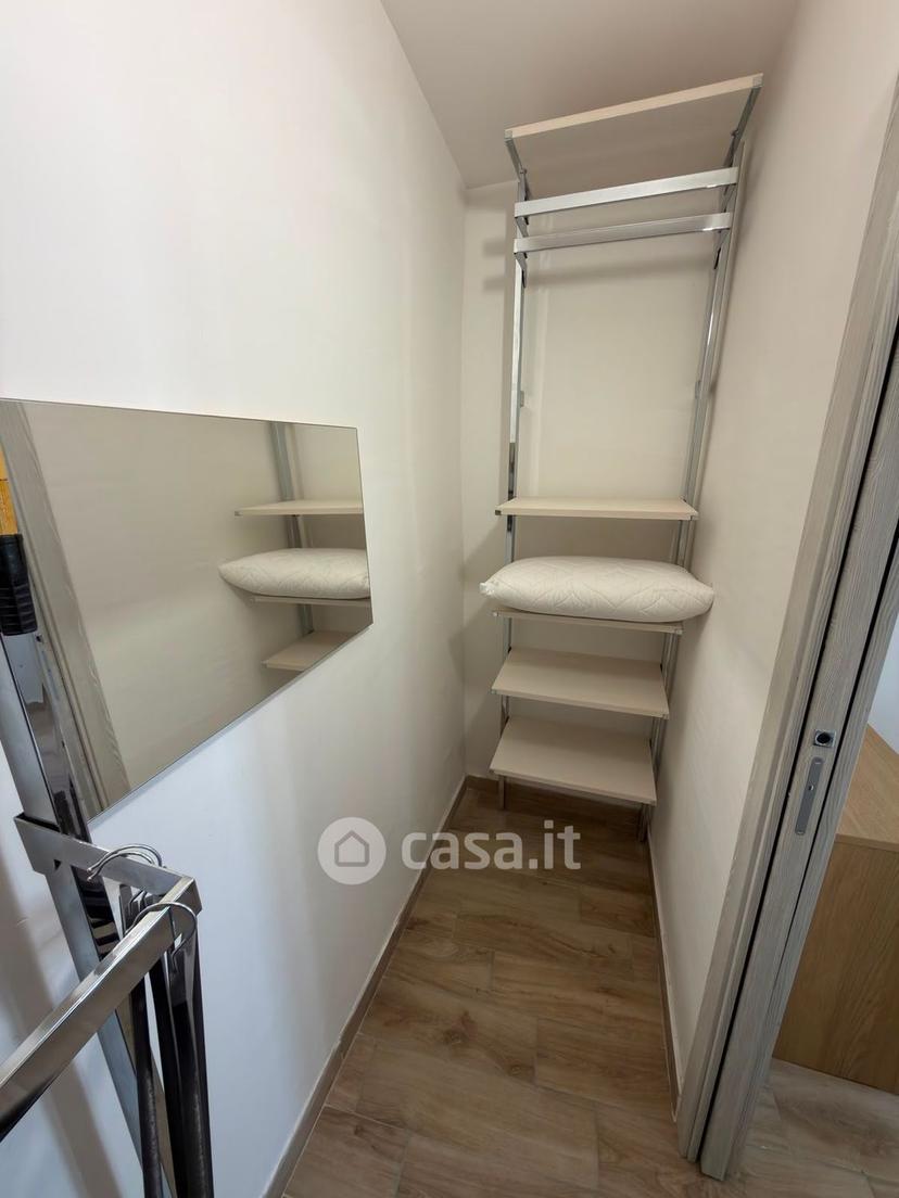 Monolocale in Via Madonna del Pantano 14 — foto 2 di 23
