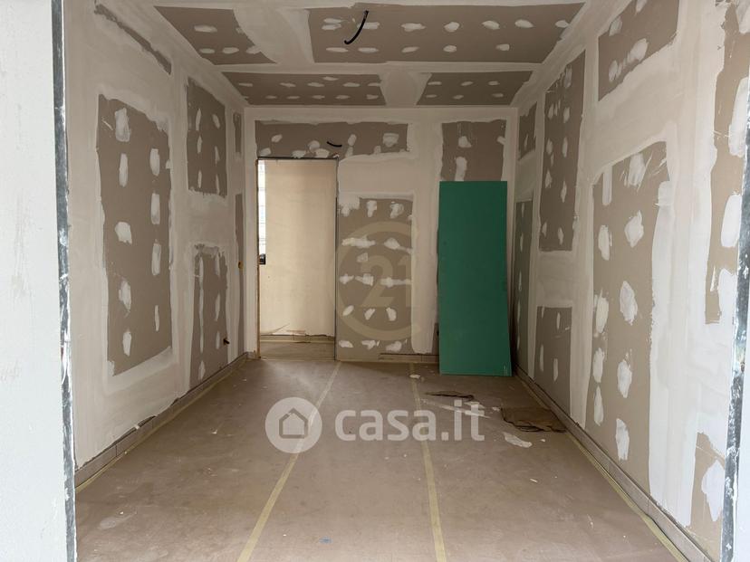 Trilocale in Via Aldo Moro 7 — foto 16 di 16