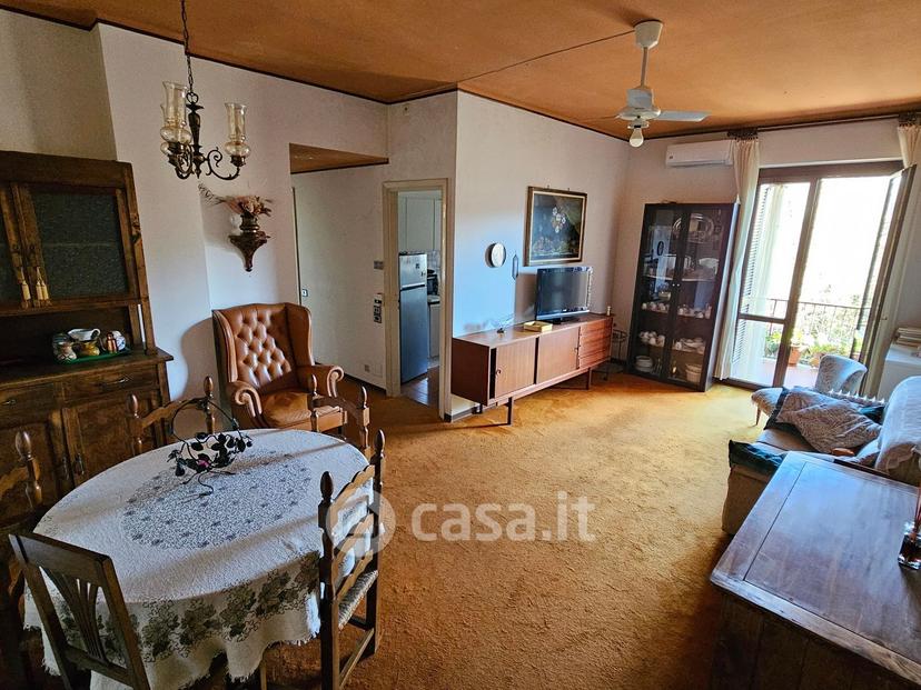 Trilocale in Via Vittorio Veneto 1 — foto 10 di 32