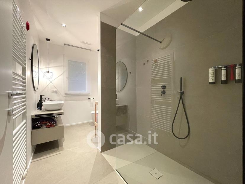 Villa in Via G. Matteotti 82 — foto 6 di 56