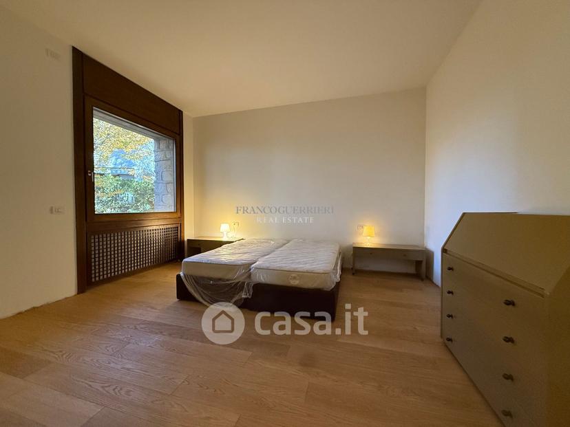 Villa in Via Alcide de Gasperi — foto 27 di 38