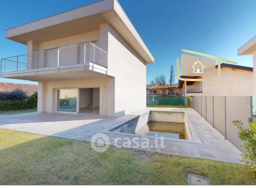 Villa in Via Rio d'Avigo 12 — foto 9 di 22