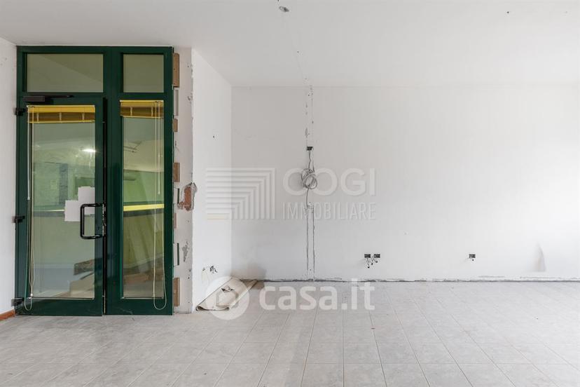 Trilocale in Via Carlo Cattaneo 2 — foto 6 di 18