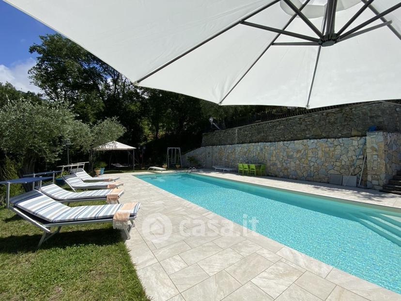 Villa in Castelnuovo — foto 21 di 72