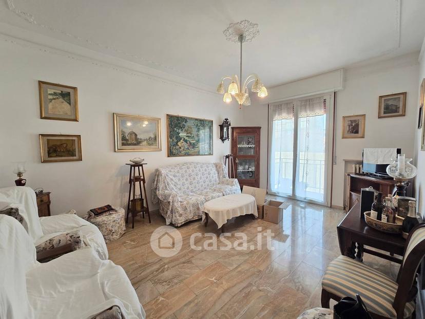Appartamento in Via Ippodromo — foto 2 di 16