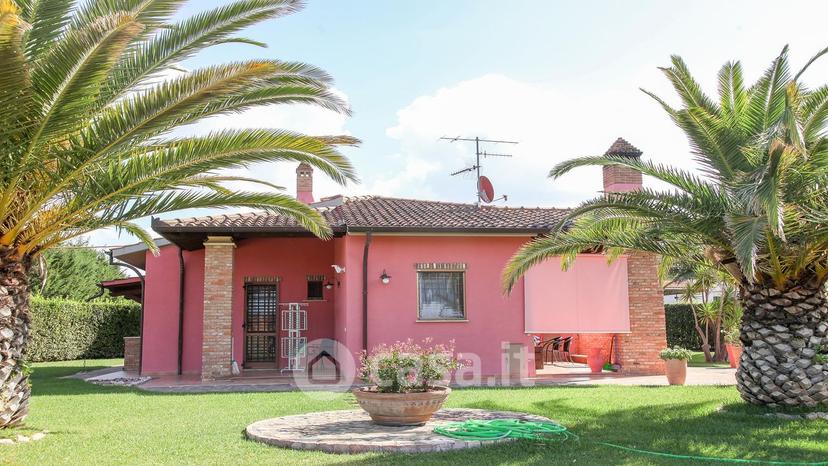 Villa in Via Pisa 23 — foto 12 di 32