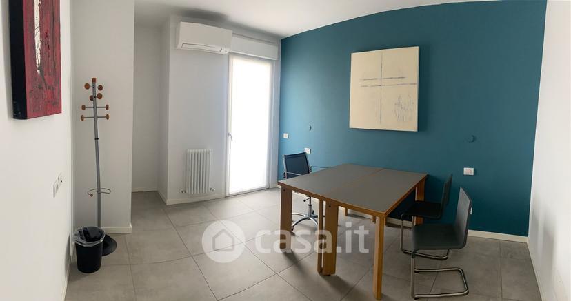 Trilocale in Corso Giuseppe Garibaldi 127 — foto 11 di 20