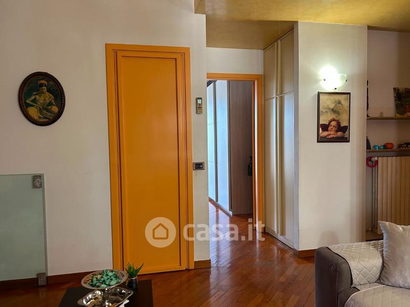 Trilocale in Via Francesco Torta — foto 9 di 87