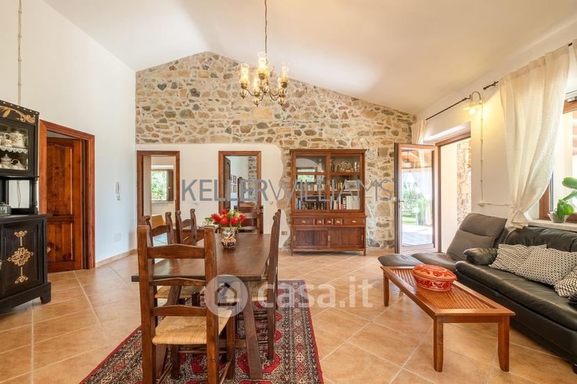 Villa in Via San Pietro — foto 35 di 36