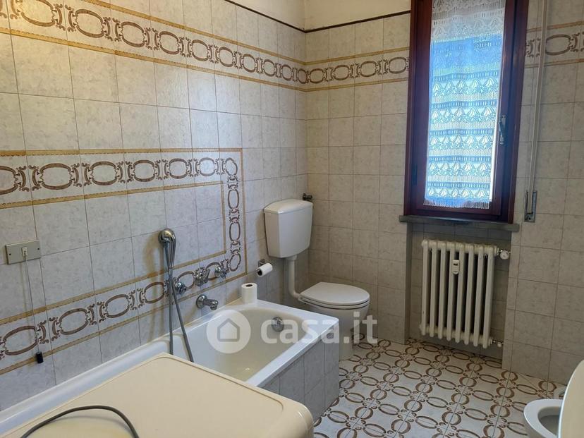 Quadrilocale in Piazza A. Toscanini 50053 — foto 12 di 36