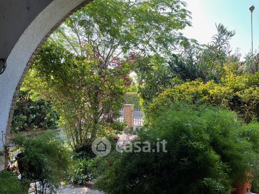 Villa in Via Sandro Pertini — foto 56 di 56