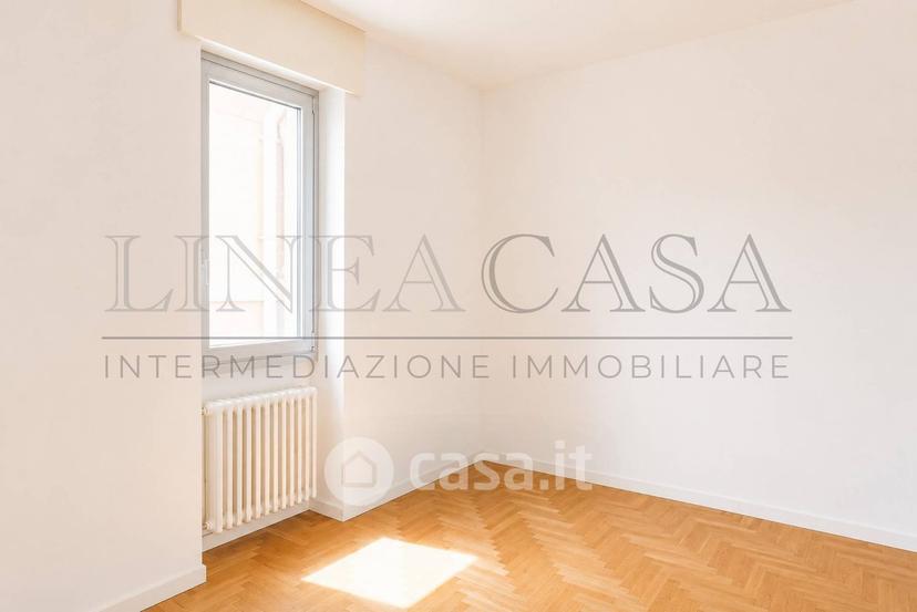 Trilocale in Via Torquato Taramelli