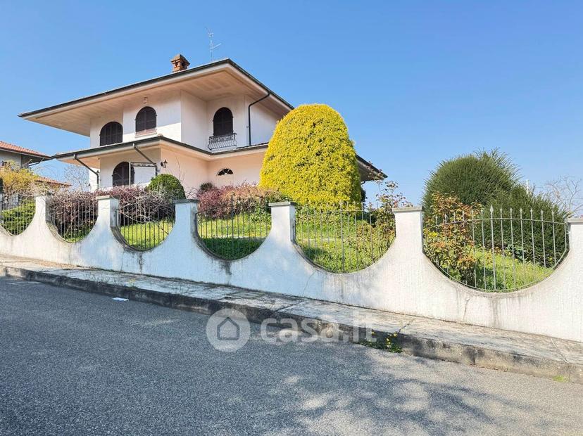 Villa in Via Diego Garoglio 28 — foto 5 di 47